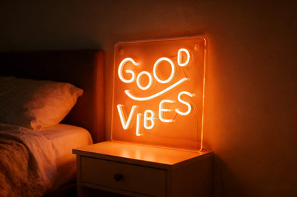 Enseigne néon LED "Good Vibes Smile"